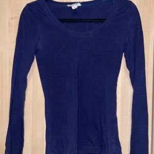 Dark blue long sleeve tee